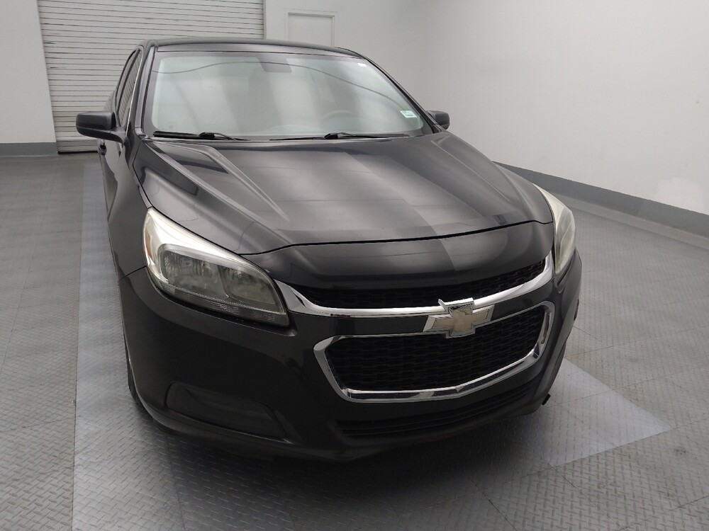 2015 Chevrolet Malibu in Lakewood, CO 80215 - 18080279 14