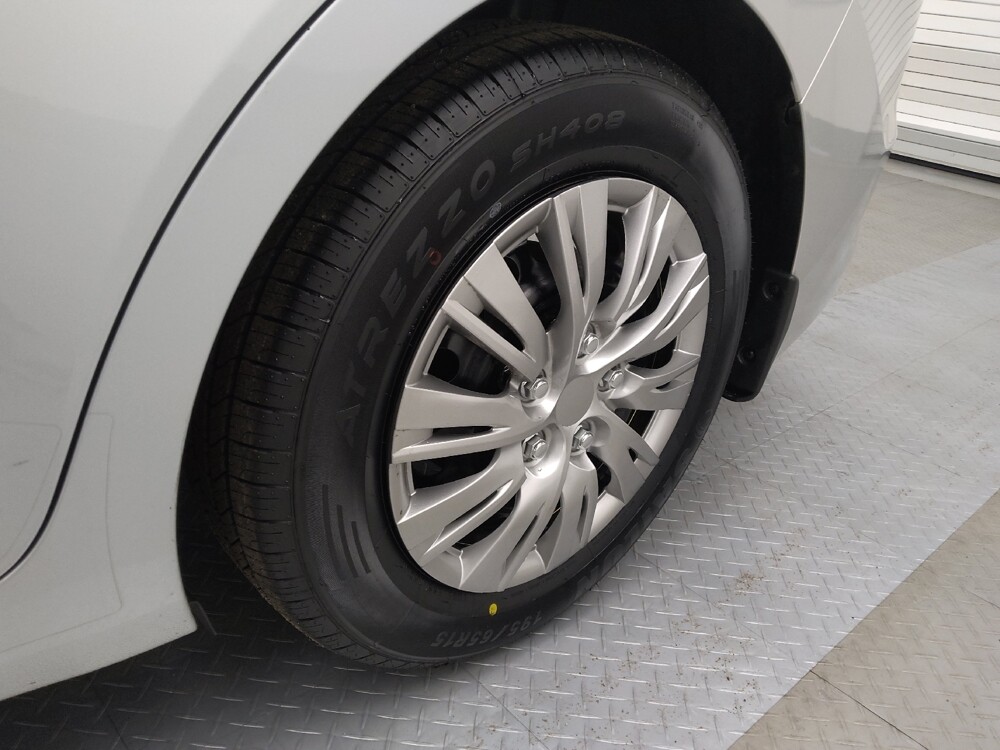 2018 Hyundai Elantra in Lakewood, CO 80215 - 18080280 31