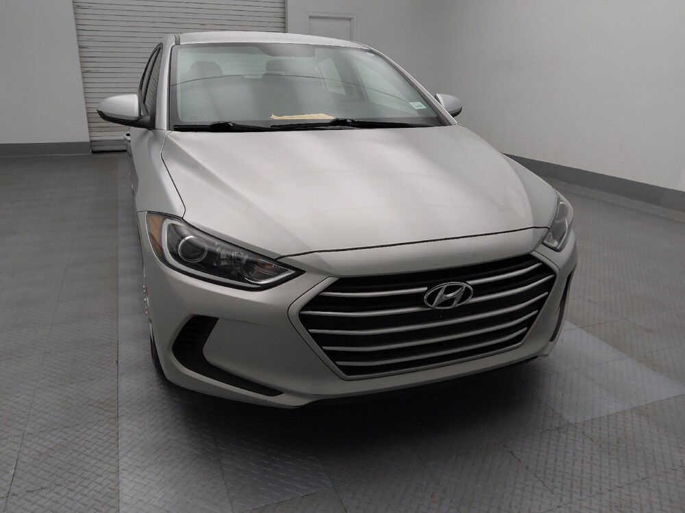 2018 Hyundai Elantra in Lakewood, CO 80215 - 18080280 14