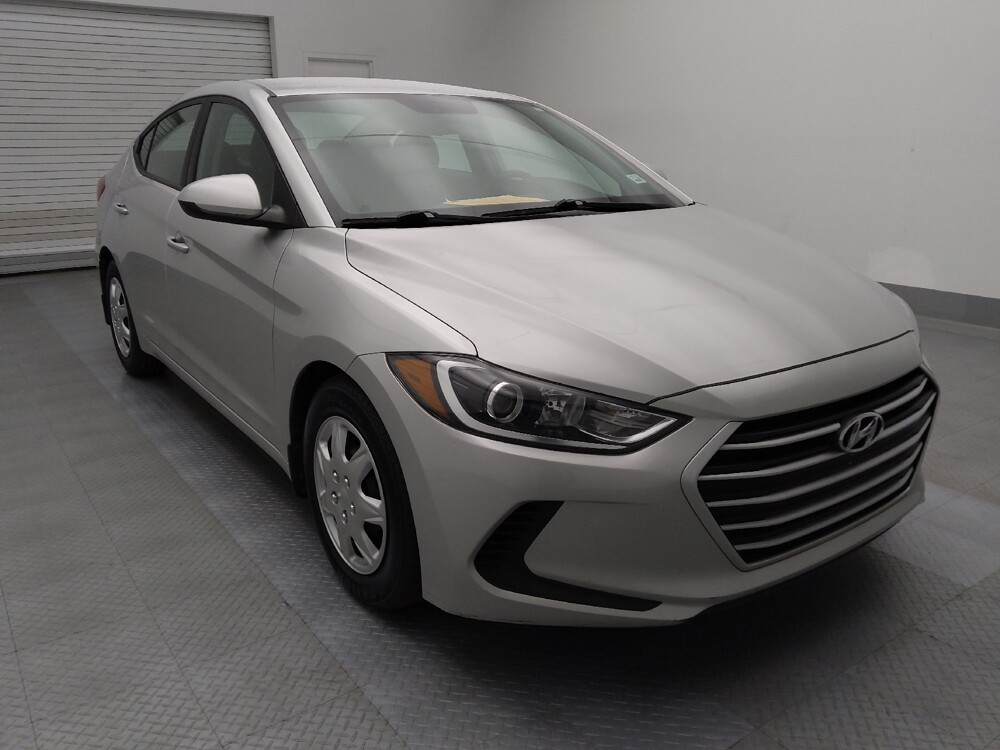 2018 Hyundai Elantra in Lakewood, CO 80215 - 18080280 13