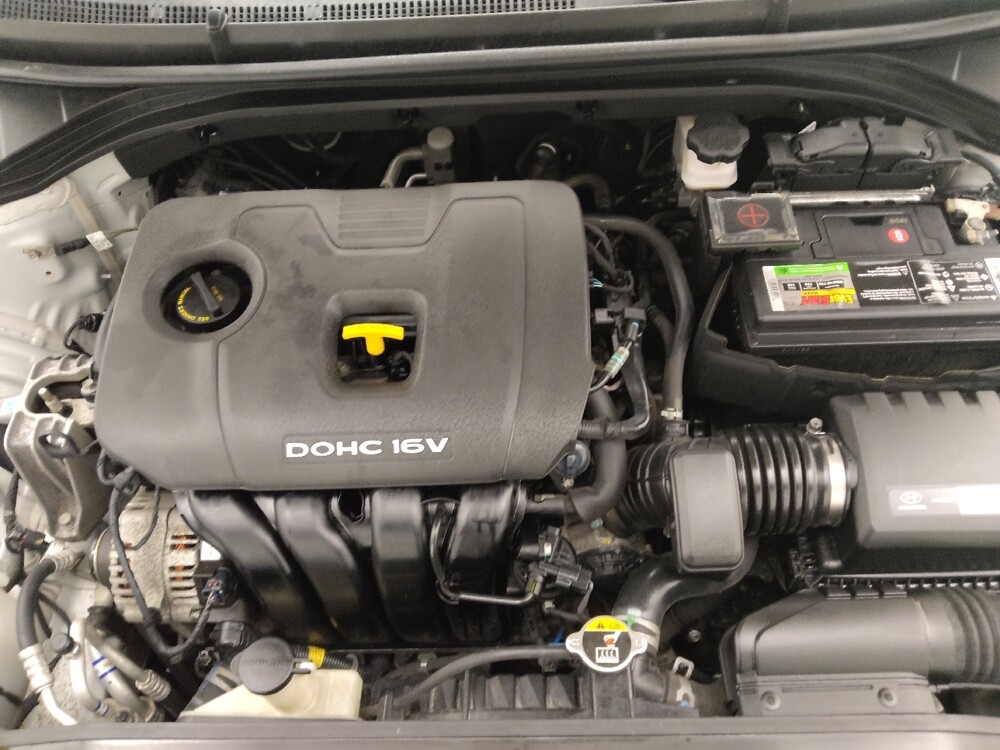 2018 Hyundai Elantra in Lakewood, CO 80215 - 18080280 30