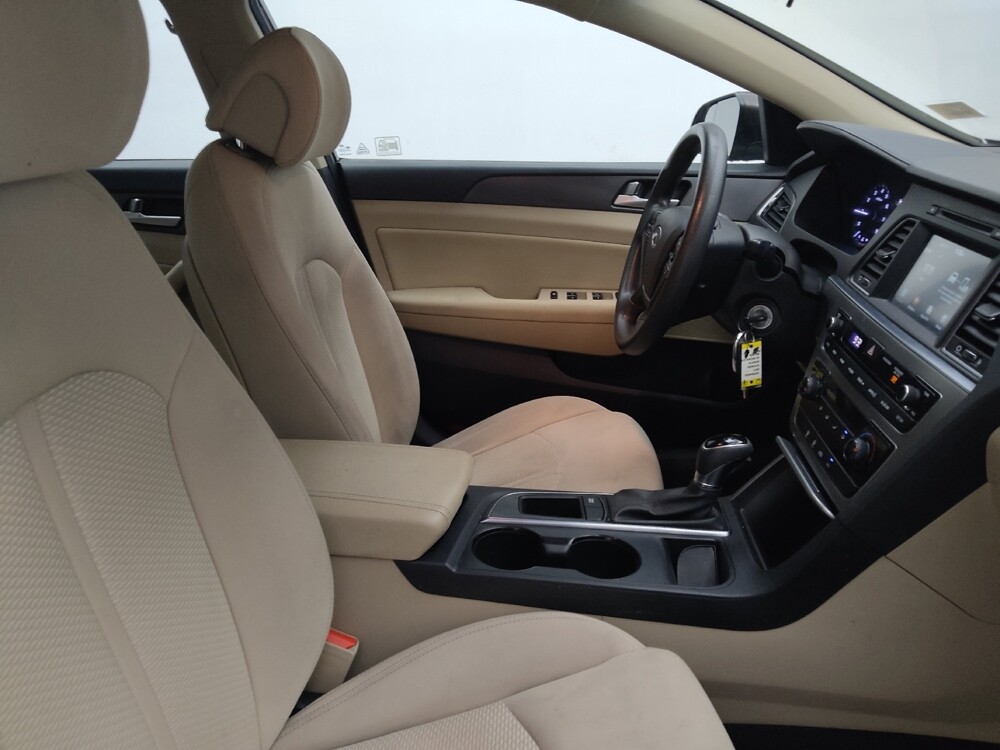 2017 Hyundai Sonata in Midlothian, IL 60445 - 18080294 21