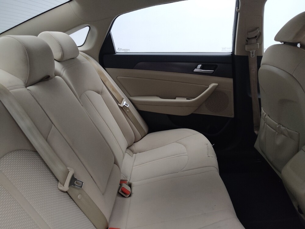 2017 Hyundai Sonata in Midlothian, IL 60445 - 18080294 19