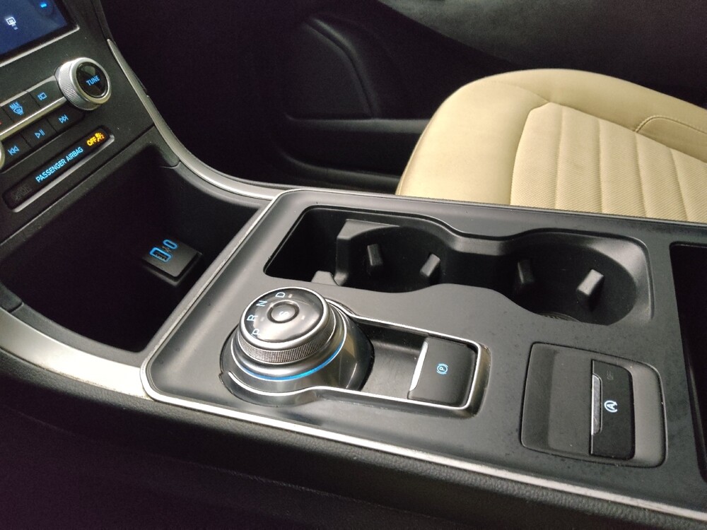 2021 Ford Edge in Midlothian, IL 60445 - 18080296 26