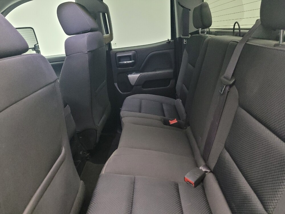 2017 Chevrolet Silverado 1500 in Eastpointe, MI 48021 - 18080297 18