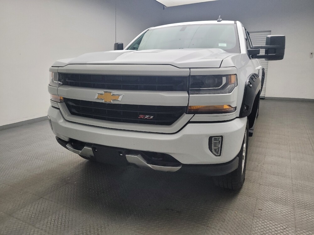 2017 Chevrolet Silverado 1500 in Eastpointe, MI 48021 - 18080297 15