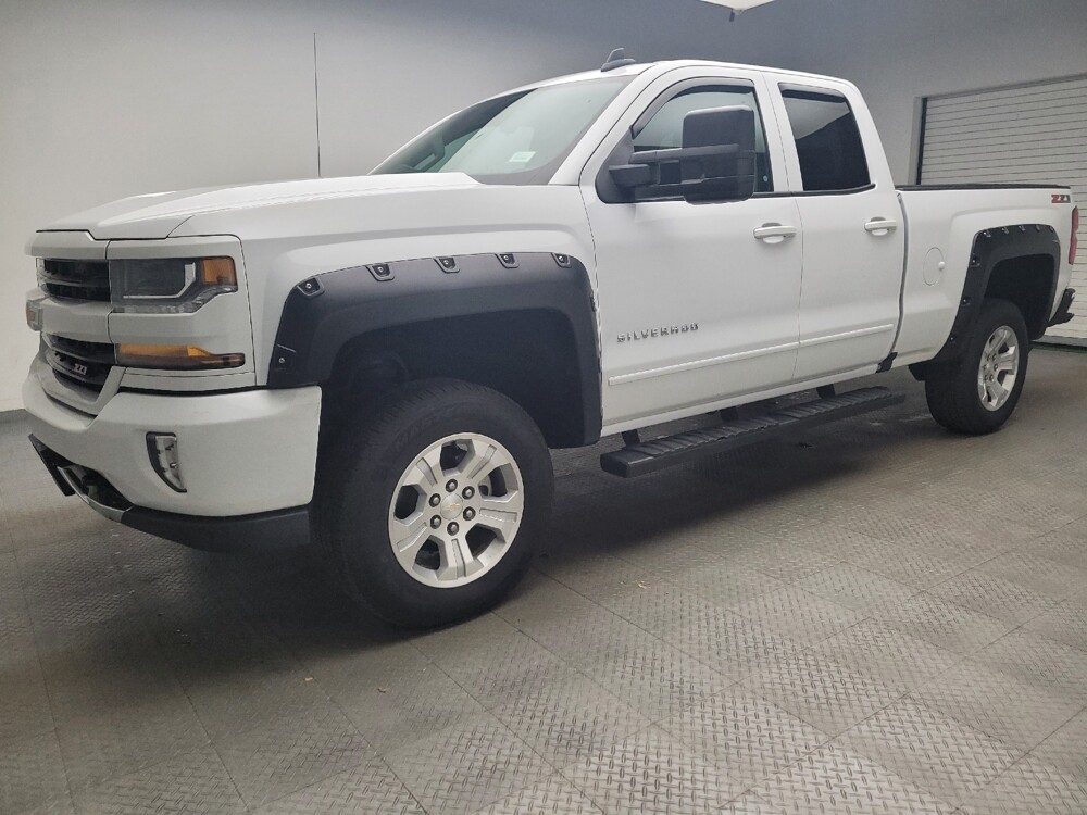 2017 Chevrolet Silverado 1500 in Eastpointe, MI 48021 - 18080297 2