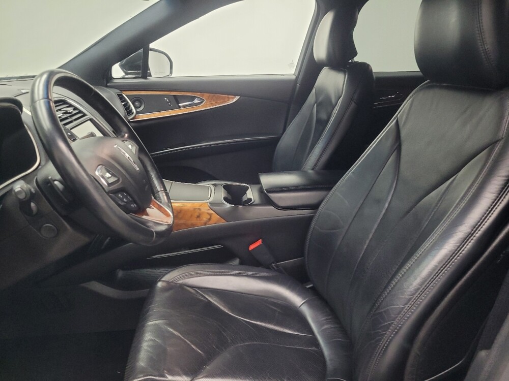 2017 Lincoln MKX in Highland, IN 46322 - 18080301 17