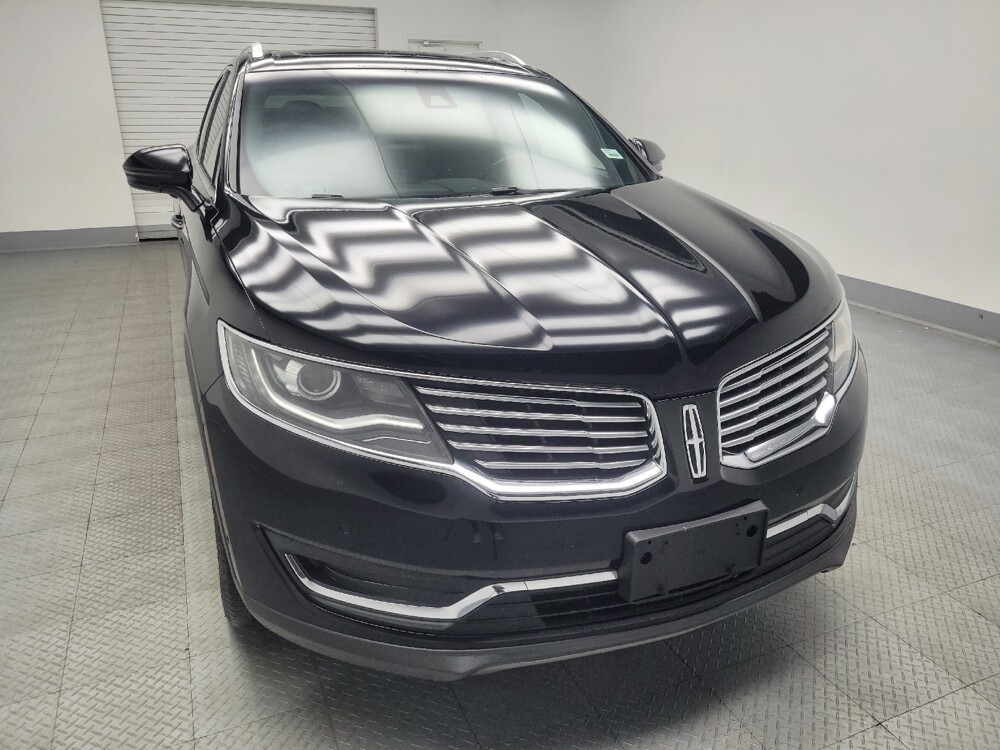 2017 Lincoln MKX in Highland, IN 46322 - 18080301 14