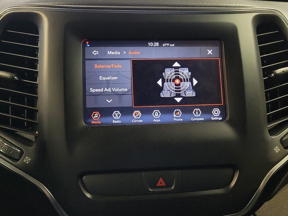 2019 Jeep Cherokee in Knoxville, TN 37923 - 18080307 25