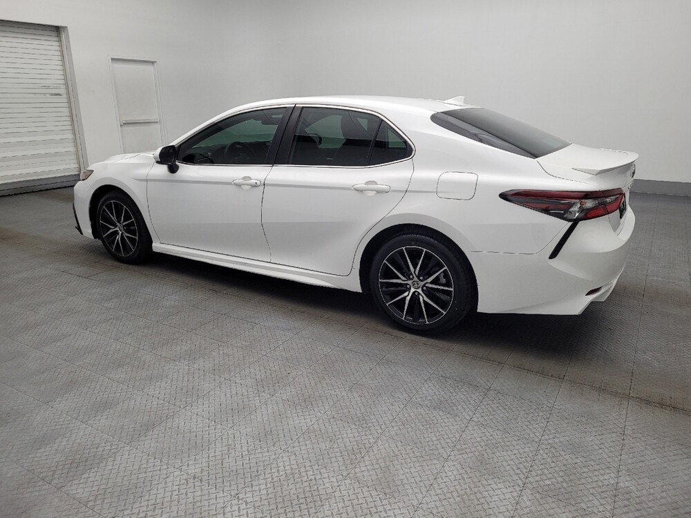 2021 Toyota Camry in West Palm Beach, FL 33409 - 18080311 3