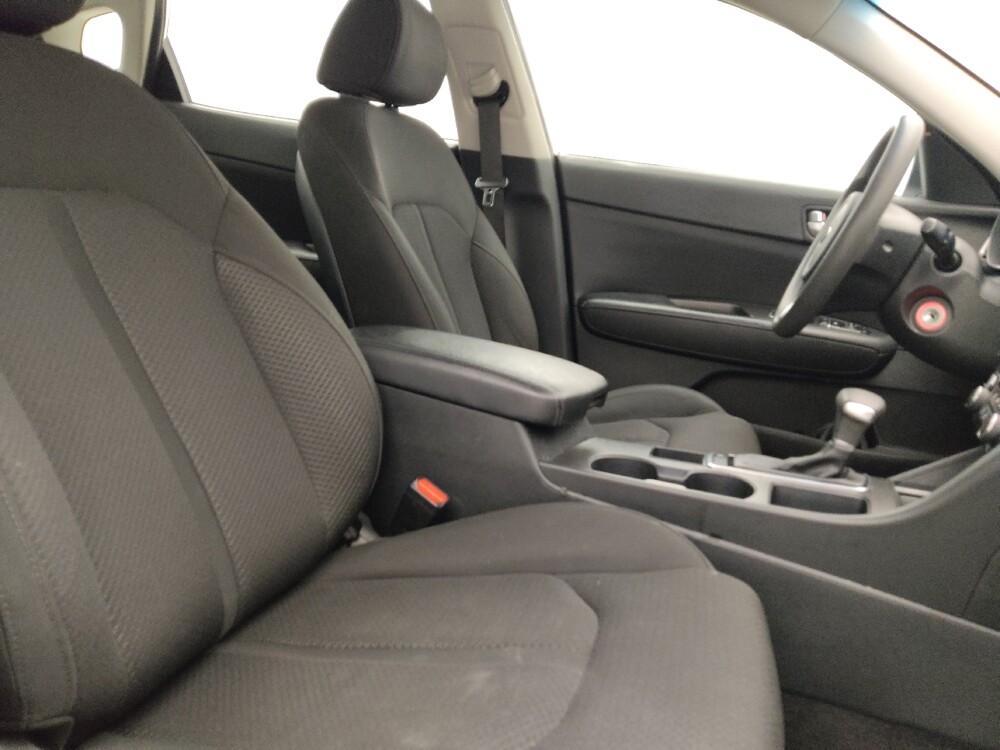 2018 Kia Optima in Knoxville, TN 37923 - 18080320 21