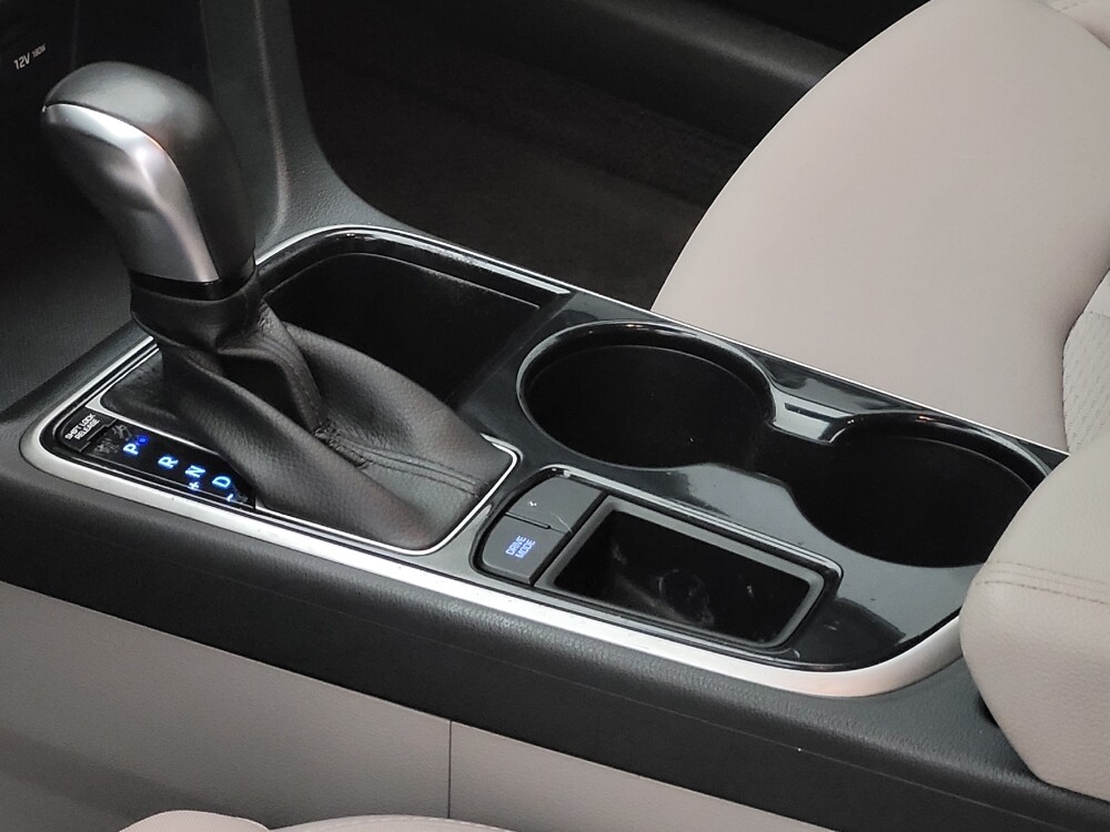 2018 Hyundai Sonata in Knoxville, TN 37923 - 18080323 26