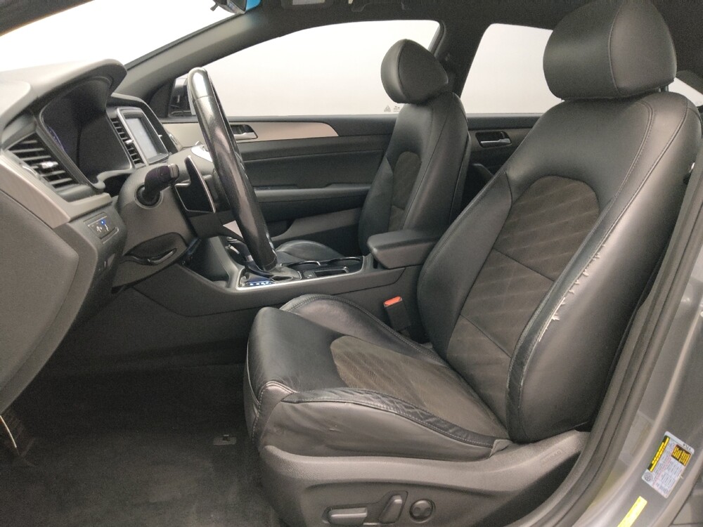 2019 Hyundai Sonata in Plano, TX 75074 - 18080343 17