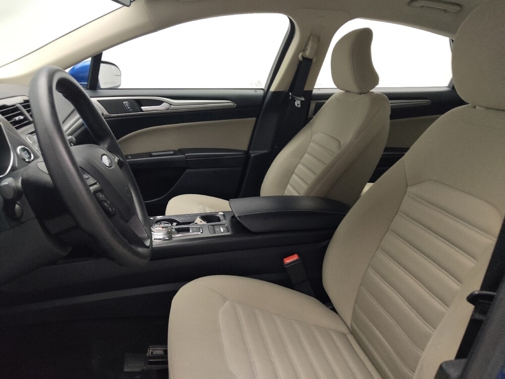 2018 Ford Fusion in Marietta, GA 30062 - 18080350 17