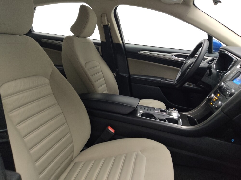 2018 Ford Fusion in Marietta, GA 30062 - 18080350 21