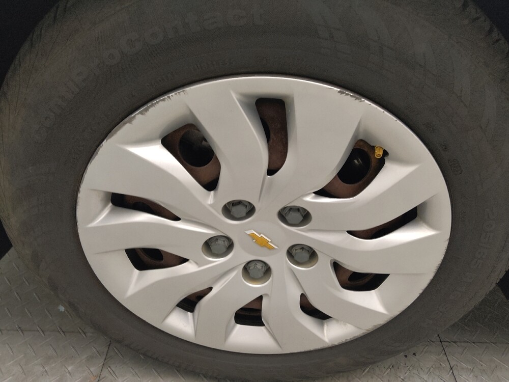 2016 Chevrolet Malibu in Duluth, GA 30096 - 18080354 31