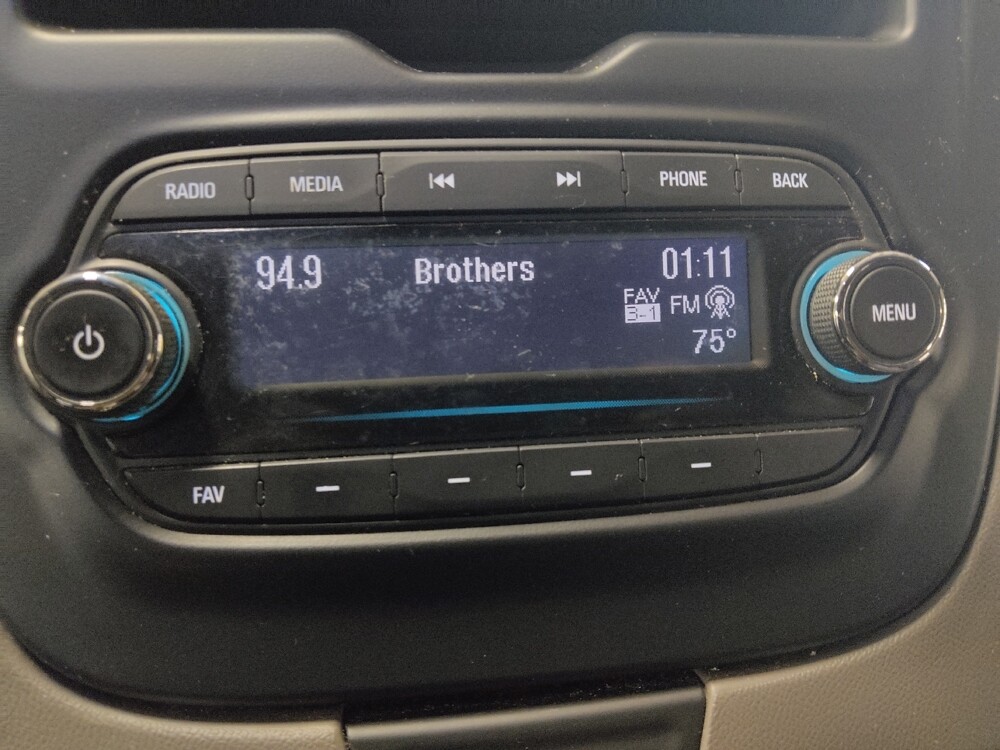 2016 Chevrolet Malibu in Duluth, GA 30096 - 18080354 25