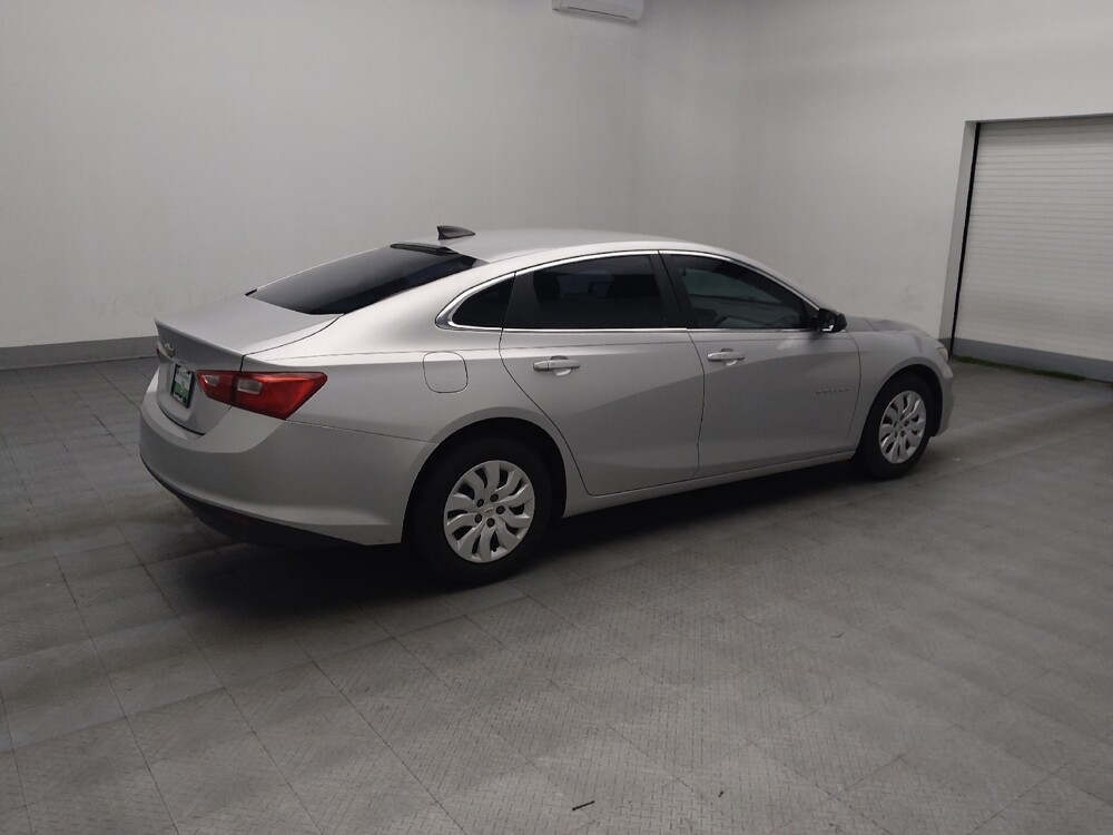 2016 Chevrolet Malibu in Duluth, GA 30096 - 18080354 10