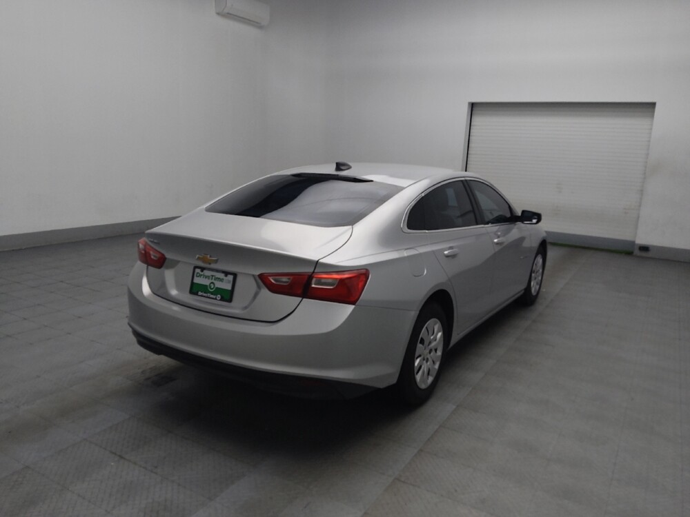 2016 Chevrolet Malibu in Duluth, GA 30096 - 18080354 9