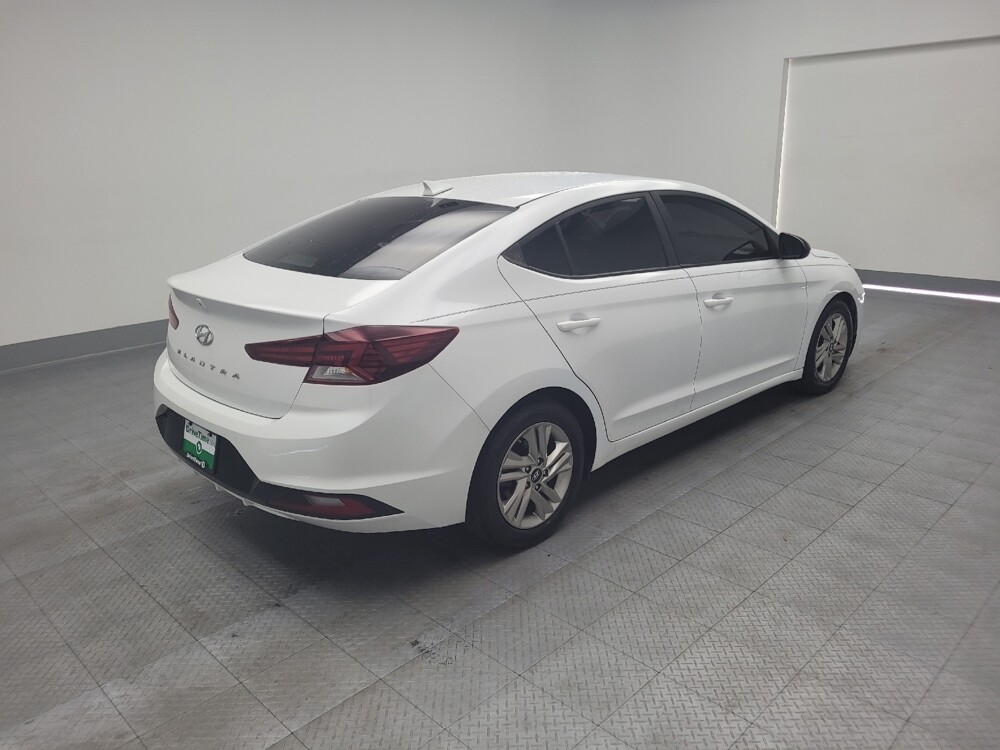 2019 Hyundai Elantra in Madison, TN 37115 - 18080357 9