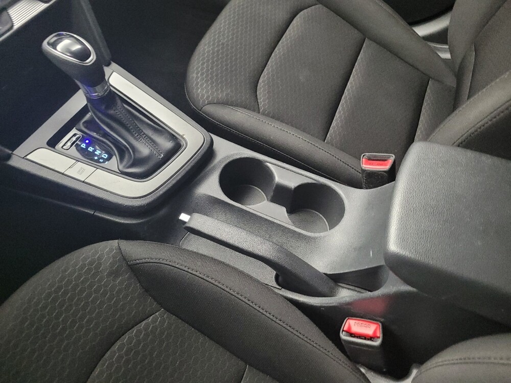 2019 Hyundai Elantra in Madison, TN 37115 - 18080357 26