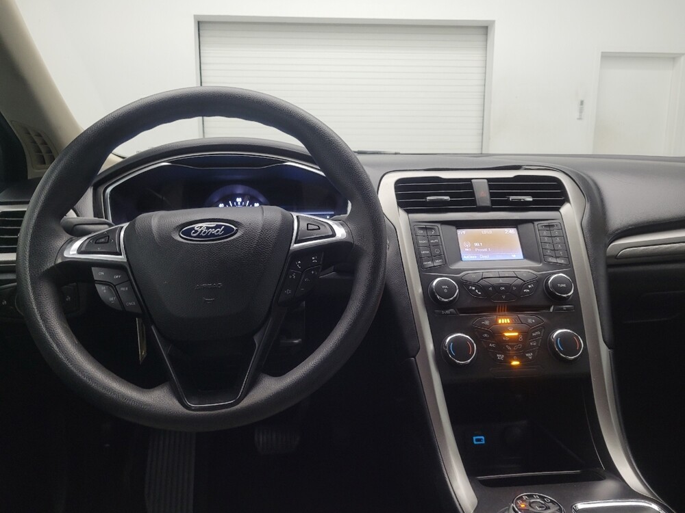 2018 Ford Fusion in Morrow, GA 30260 - 18080363 22
