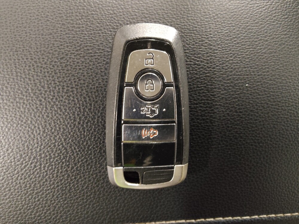 2018 Ford Fusion in Morrow, GA 30260 - 18080363 32