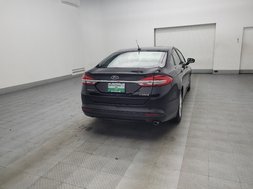 2018 Ford Fusion in Morrow, GA 30260 - 18080363 9