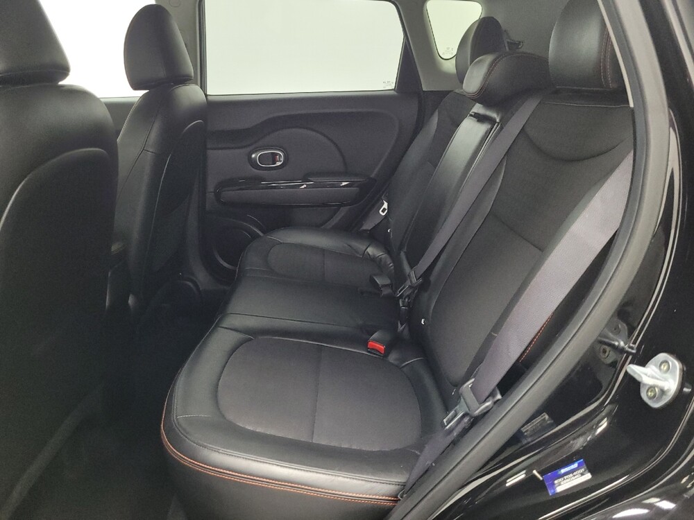 2019 Kia Soul in Las Vegas, NV 89104 - 18080371 18