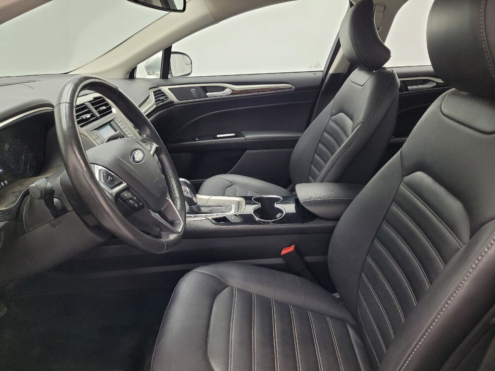 2016 Ford Fusion in Las Vegas, NV 89104 - 18080372 17