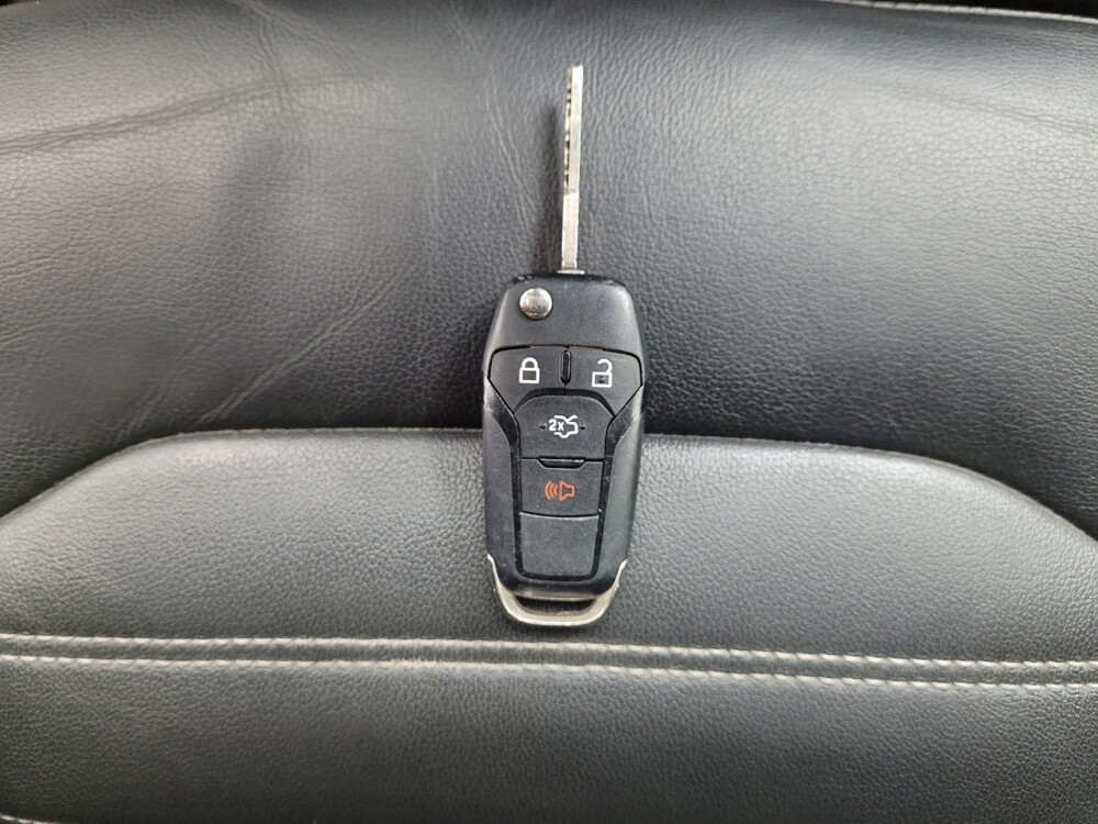 2016 Ford Fusion in Las Vegas, NV 89104 - 18080372 32