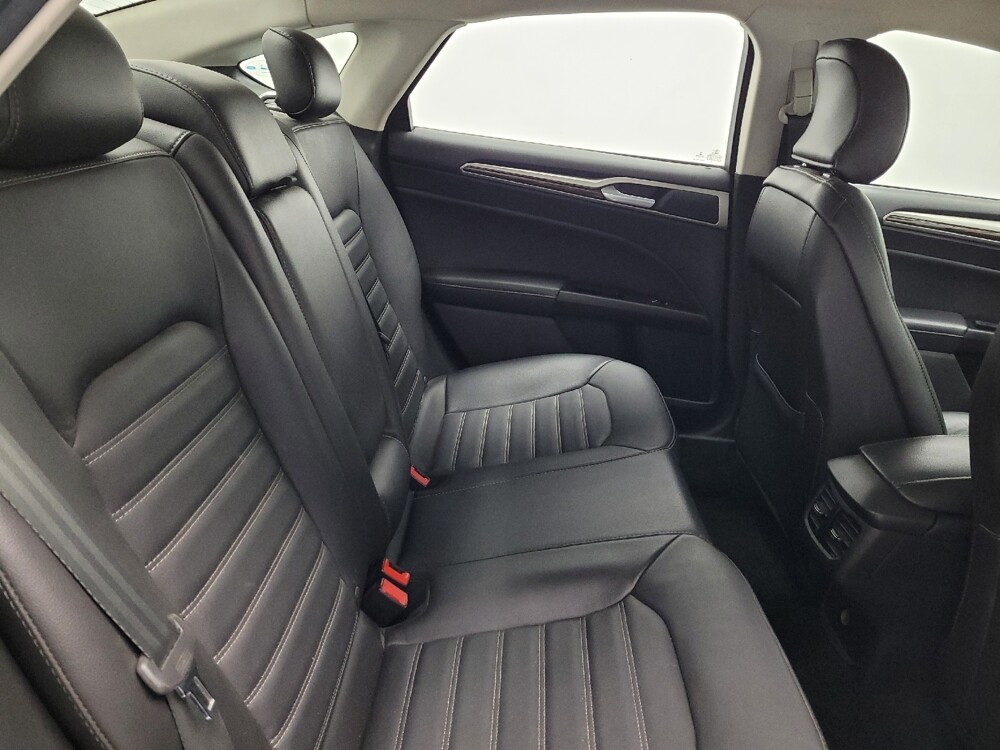 2016 Ford Fusion in Las Vegas, NV 89104 - 18080372 19