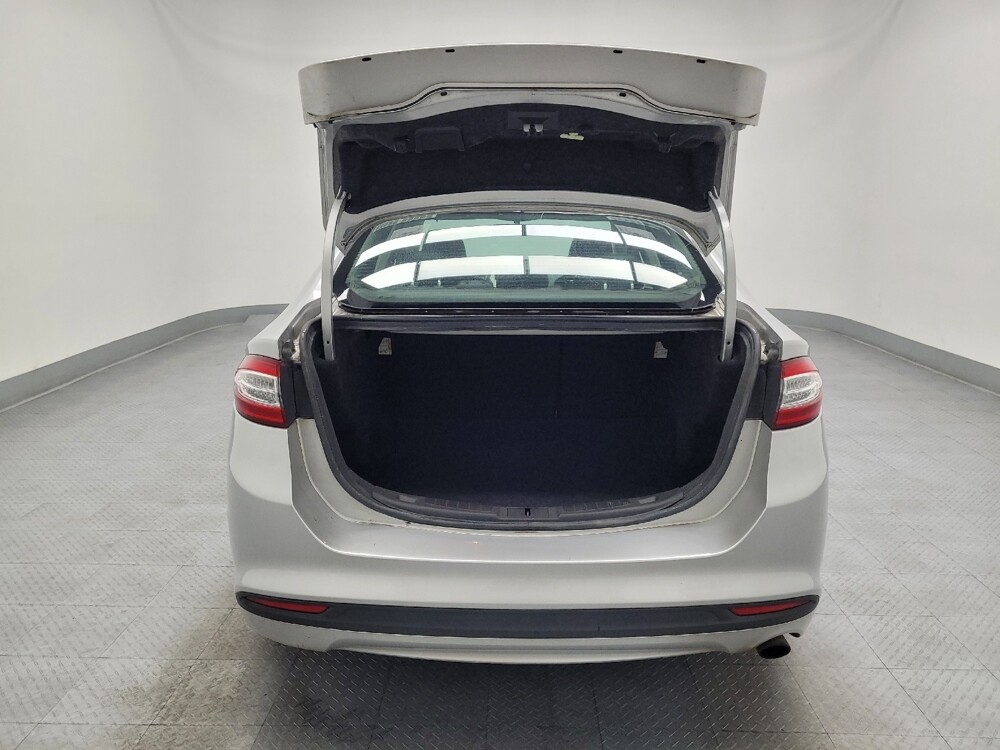 2016 Ford Fusion in Las Vegas, NV 89104 - 18080372 29