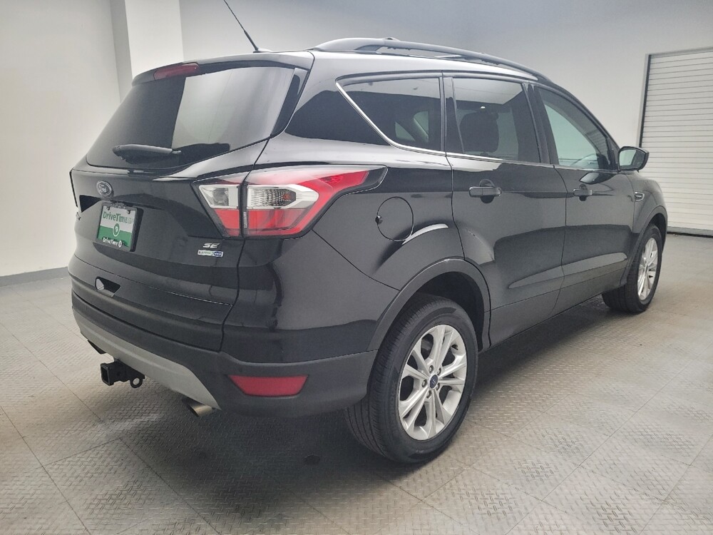 2017 Ford Escape in Eastpointe, MI 48021 - 18080376 9