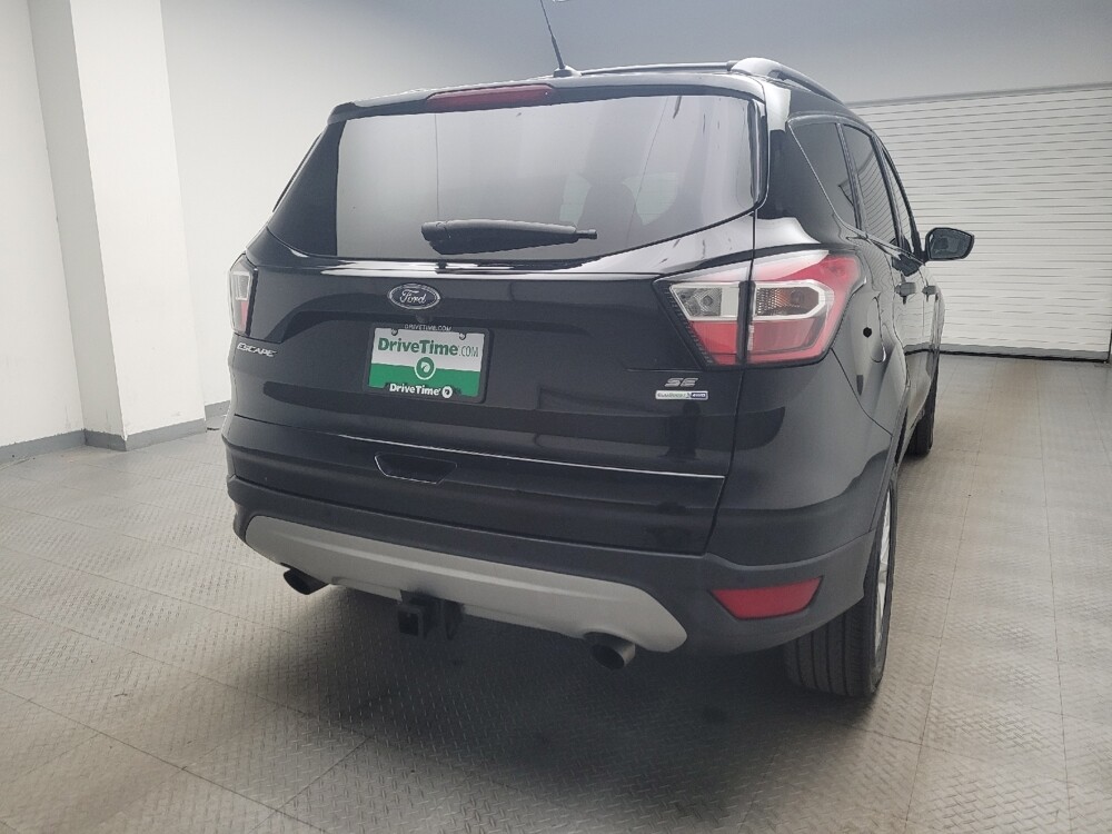 2017 Ford Escape in Eastpointe, MI 48021 - 18080376 7