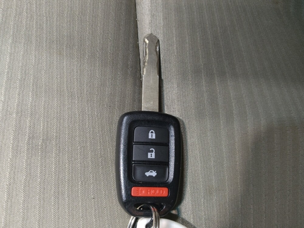 2016 Honda Accord in Lewisville, TX 75067 - 18080381 32