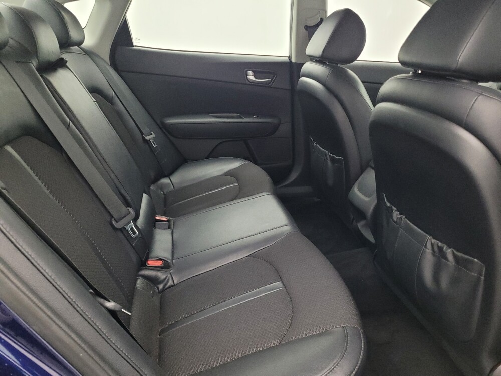 2018 Kia Optima in Tampa, FL 33612 - 18080384 19