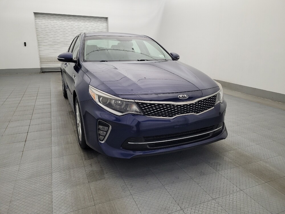 2018 Kia Optima in Tampa, FL 33612 - 18080384 14