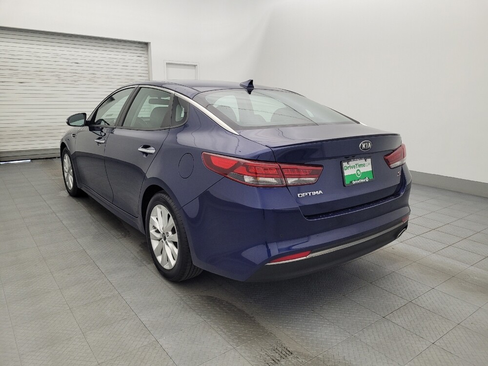 2018 Kia Optima in Tampa, FL 33612 - 18080384 5