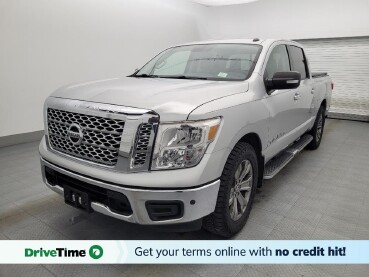2019 Nissan Titan in Tampa, FL 33612