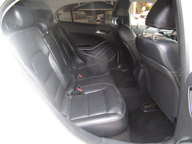 2015 Mercedes-Benz GLA 250 in Tampa, FL 33604-6914 - 18080394 10