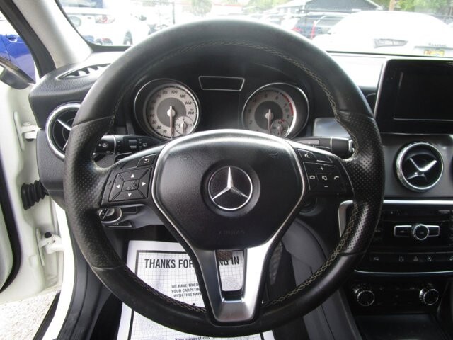 2015 Mercedes-Benz GLA 250 in Tampa, FL 33604-6914 - 18080394 32