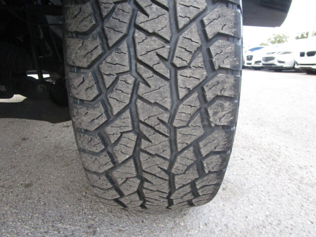 2002 GMC Sierra 2500 in Tampa, FL 33604-6914 - 18080396 18