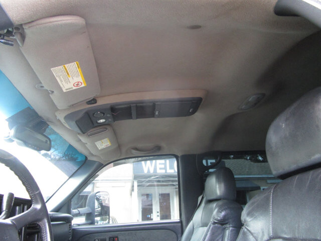 2002 GMC Sierra 2500 in Tampa, FL 33604-6914 - 18080396 13