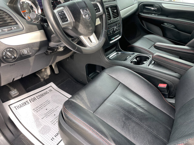 2019 Dodge Grand Caravan in Baltimore, MD 21225 - 18080397 34