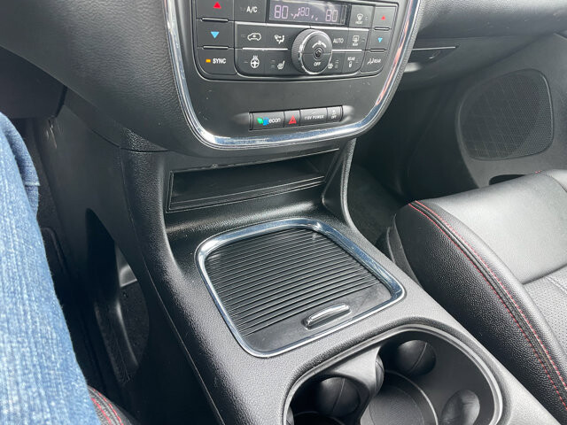 2019 Dodge Grand Caravan in Baltimore, MD 21225 - 18080397 42