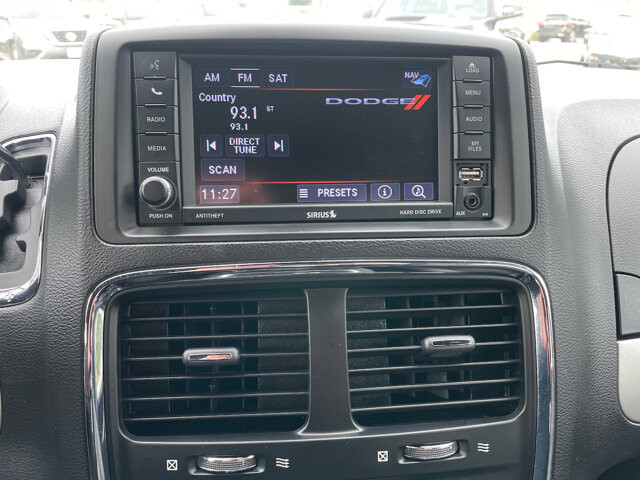 2019 Dodge Grand Caravan in Baltimore, MD 21225 - 18080397 41
