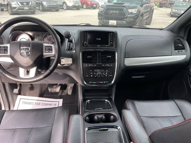 2019 Dodge Grand Caravan in Baltimore, MD 21225 - 18080397 30