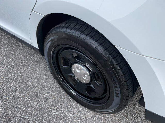 2017 Ford Taurus in Baltimore, MD 21225 - 18080398 9